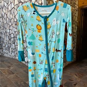 Little sleepies zippy birthday